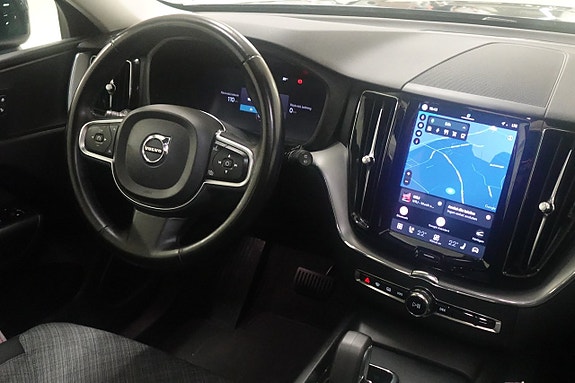 Volvo XC60 7 of 28