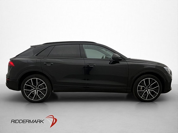 Audi Q8 9 of 30