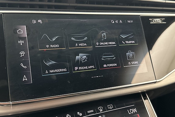 Audi Q8 26 of 30