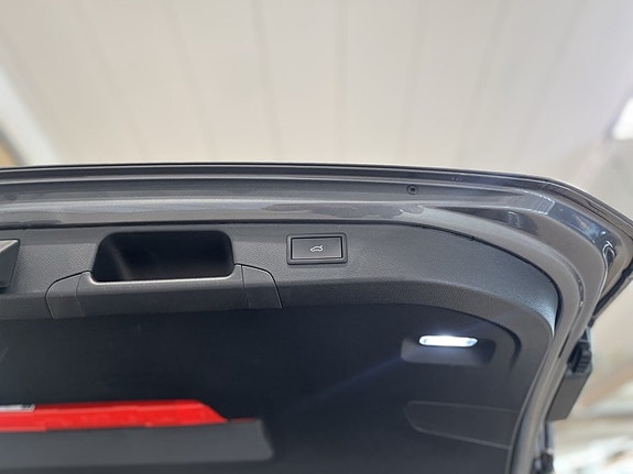 Volkswagen Passat 20 of 22