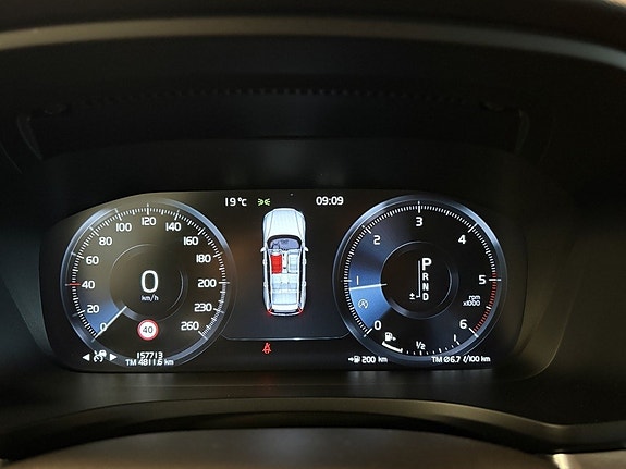 Volvo V60 13 of 19
