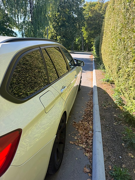 BMW 320d 3 of 7