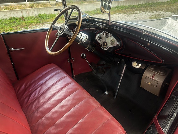 Ford Model A 4 of 13