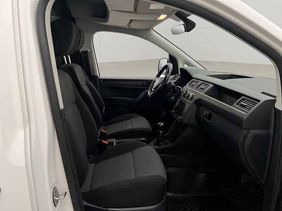 Volkswagen Caddy 24 of 30