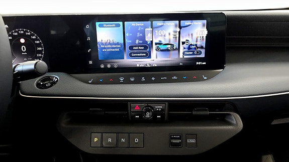 Nissan Leaf 11 of 15