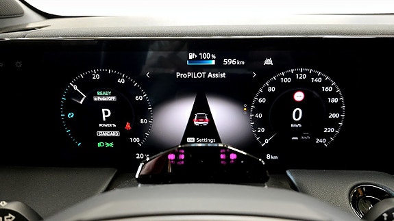 Nissan Leaf 13 of 15