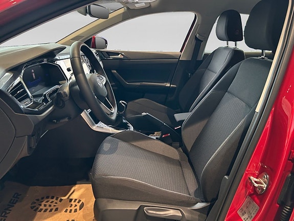 Volkswagen Polo 8 of 14