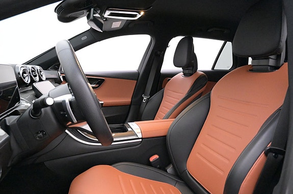 Mercedes-Benz C300 10 of 27