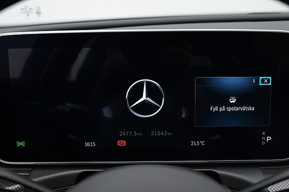 Mercedes-Benz C300 8 of 27