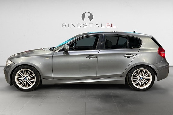BMW 118d 4 of 18