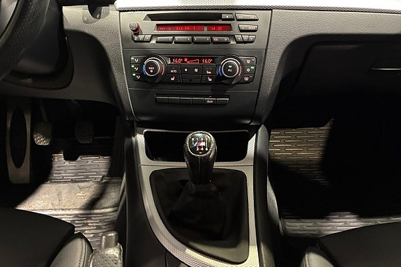 BMW 118d 12 of 18