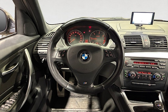 BMW 118d 13 of 18