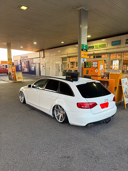 Audi A4 2 of 4