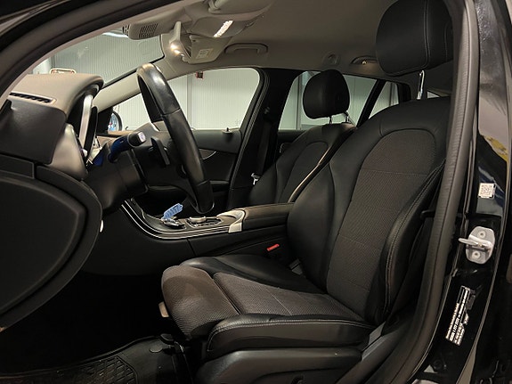 Mercedes-Benz C220 d 16 of 30