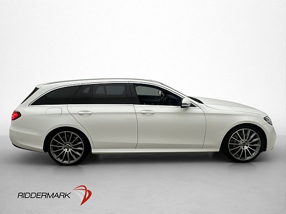 Mercedes-Benz E400 9 of 30