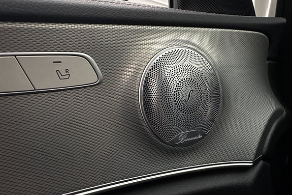 Mercedes-Benz E400 15 of 30