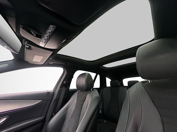Mercedes-Benz E400 14 of 30