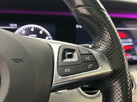 Mercedes-Benz E400 21 of 30