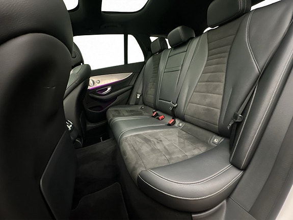 Mercedes-Benz E400 30 of 30