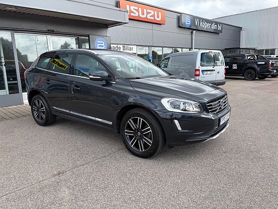 Volvo XC60 2 of 20