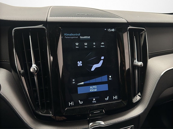 Volvo XC60 22 of 30