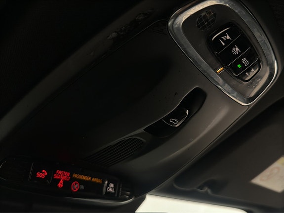 Volvo XC60 24 of 30