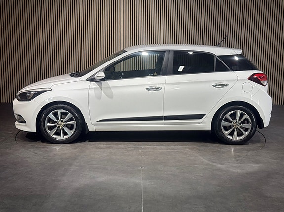 Hyundai i20 7 of 26
