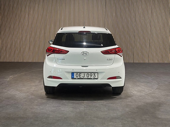 Hyundai i20 5 of 26