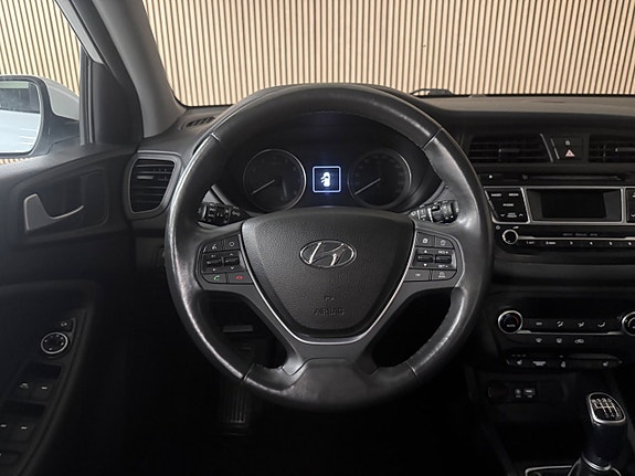 Hyundai i20 13 of 26
