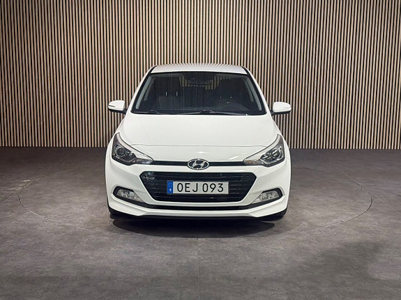 Hyundai i20 9 of 26