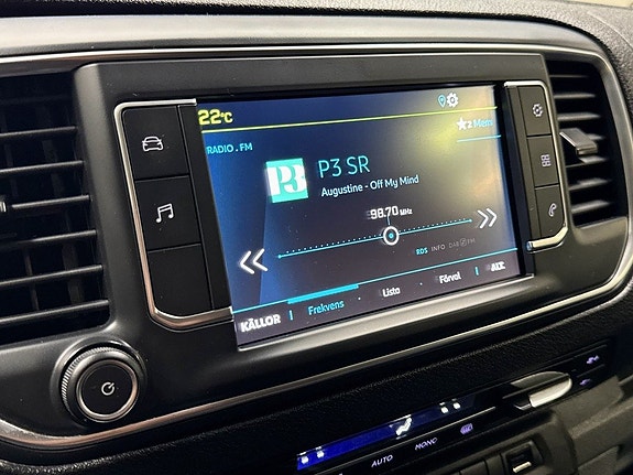 Peugeot e-Expert 19 of 20