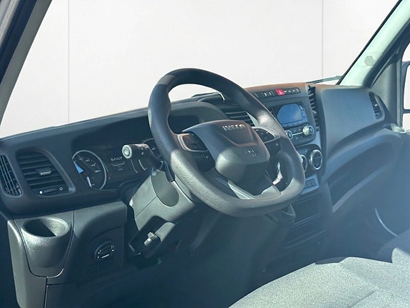 Iveco Daily 9 of 13