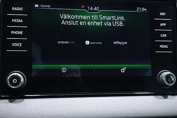 Skoda Karoq 10 of 21