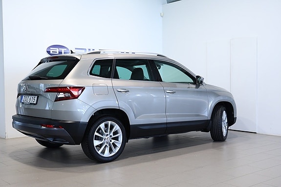 Skoda Karoq 3 of 21