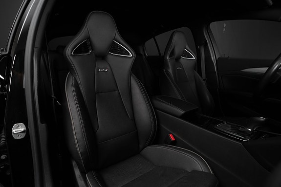 Opel Insignia 15 of 28