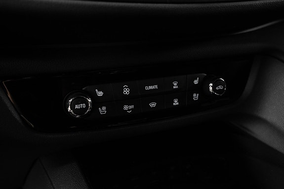 Opel Insignia 11 of 28