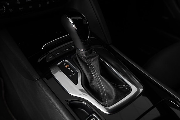 Opel Insignia 12 of 28