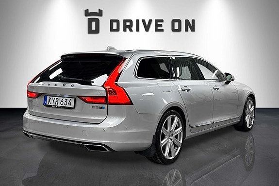Volvo V90 4 of 30
