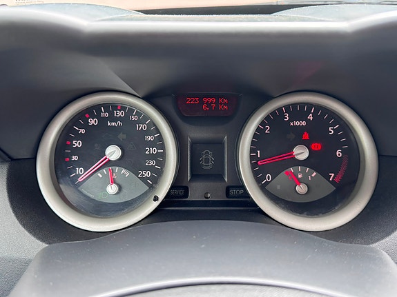 Renault Megane II 8 of 11