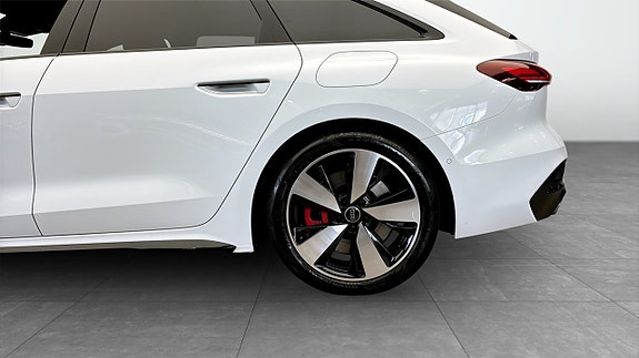 Audi A5 6 of 12