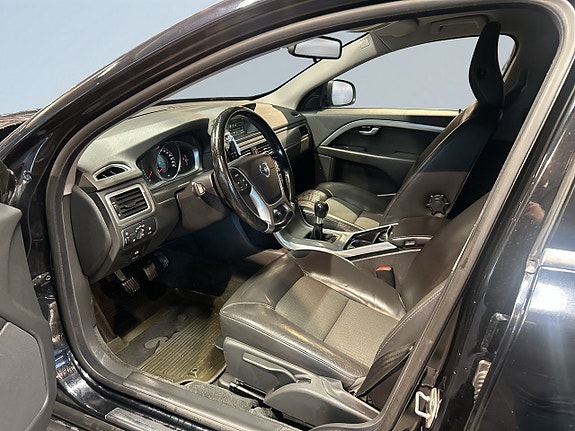 Volvo V70 7 of 19