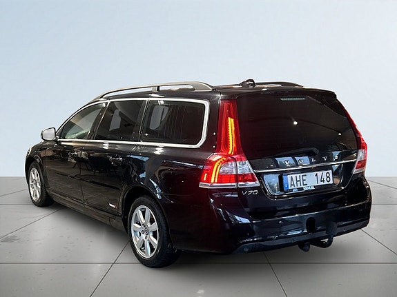 Volvo V70 5 of 19