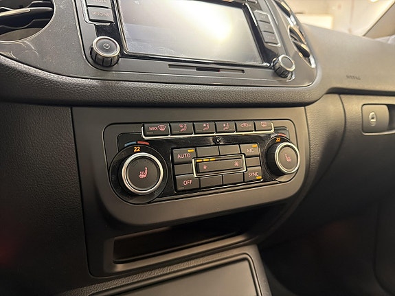 Volkswagen Tiguan 20 of 25