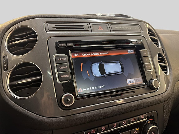 Volkswagen Tiguan 22 of 25