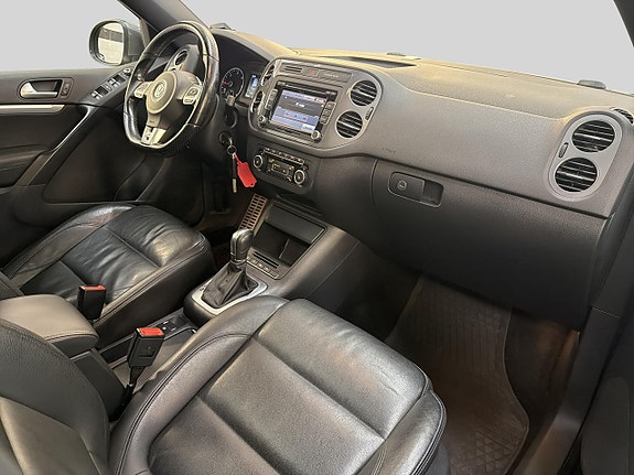 Volkswagen Tiguan 10 of 25