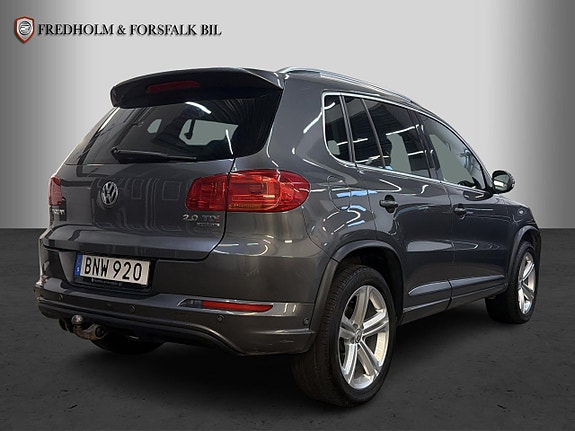 Volkswagen Tiguan 5 of 25