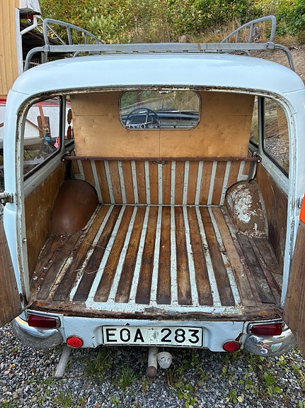 Volvo 210 Duett 9 of 9