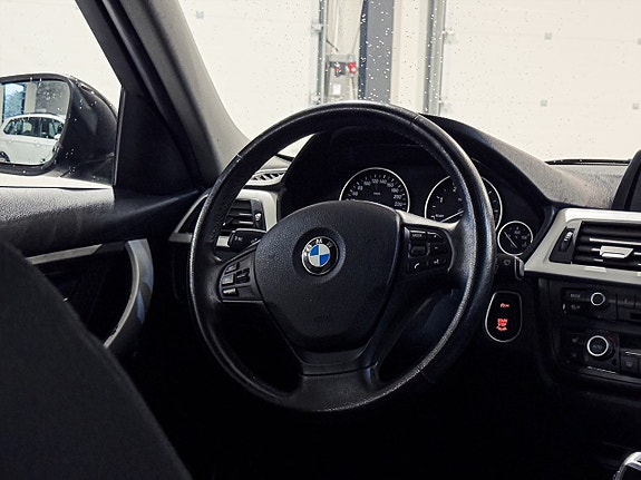 BMW 320 8 of 19