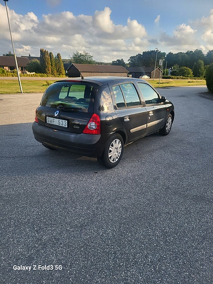 Renault Clio 3 of 4