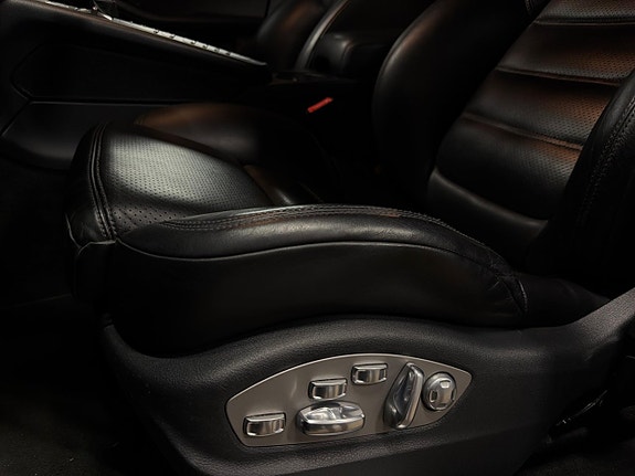 Porsche Macan S 8 of 21